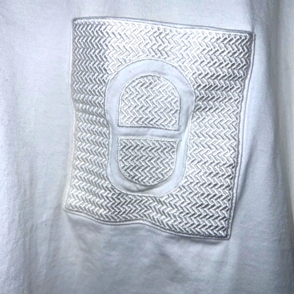 Hermes Tops - HERMÈS EMBROIDERED POCKET T-SHIRT CHAINE'D ANCRE WHITE 38 Great Condition Hermes